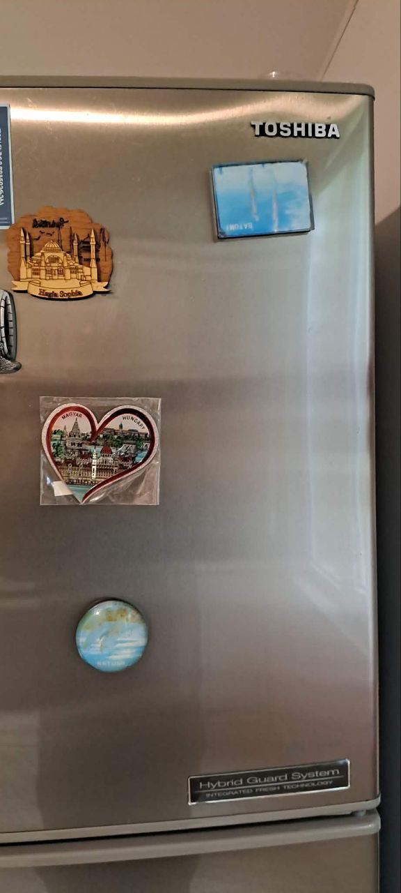 Продается холодильник Toshiba