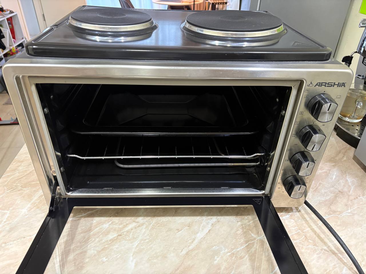 Продам Духовой шкаф Arshia