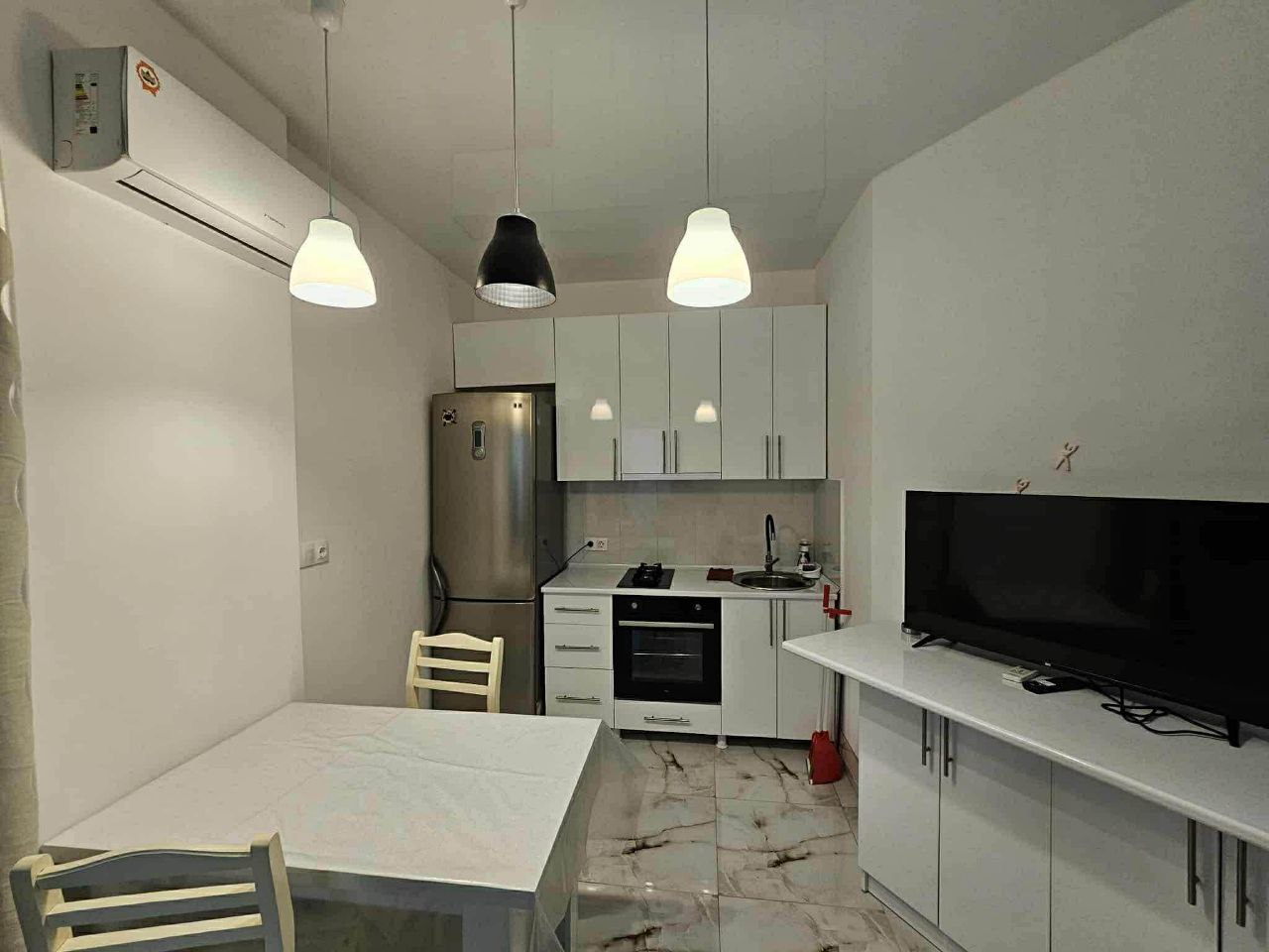 Сдается квартира 2+1 со свежим ремонтом возле Метосити