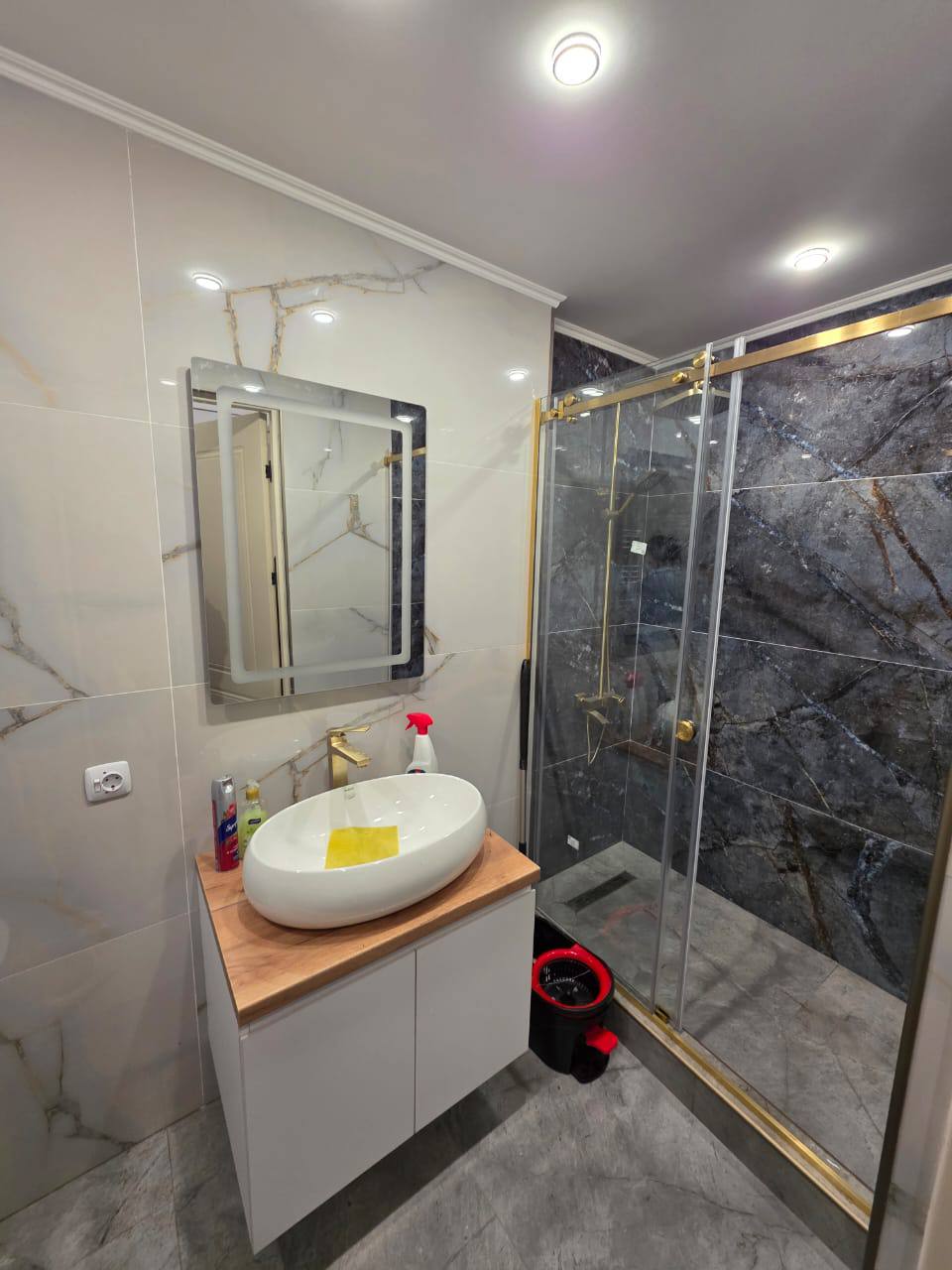 Сдам стильную квартиру 2+1 у Аллеи Героев