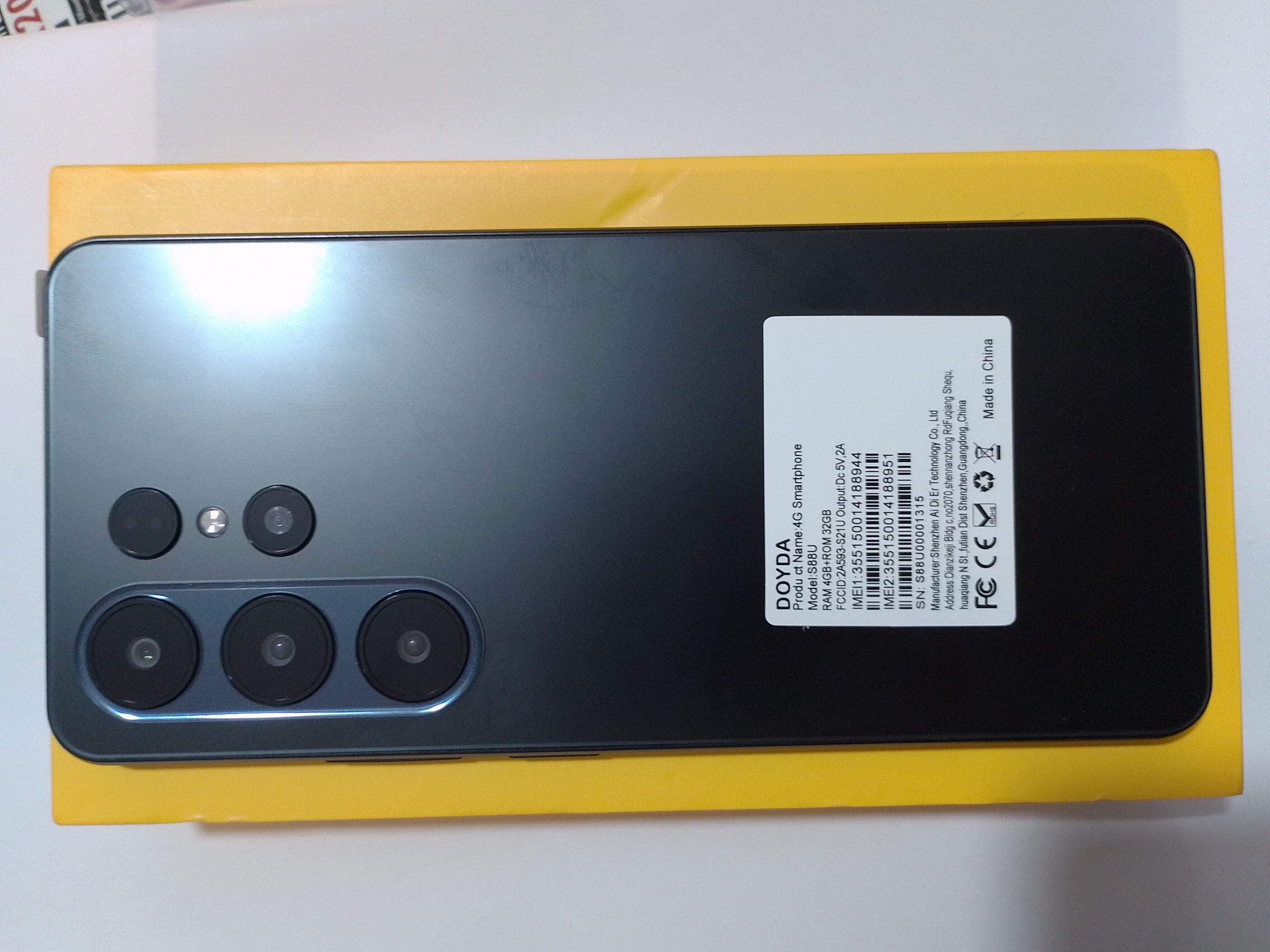 Новый смартфон 4GB OЗУ+ 32GB ПЗУ