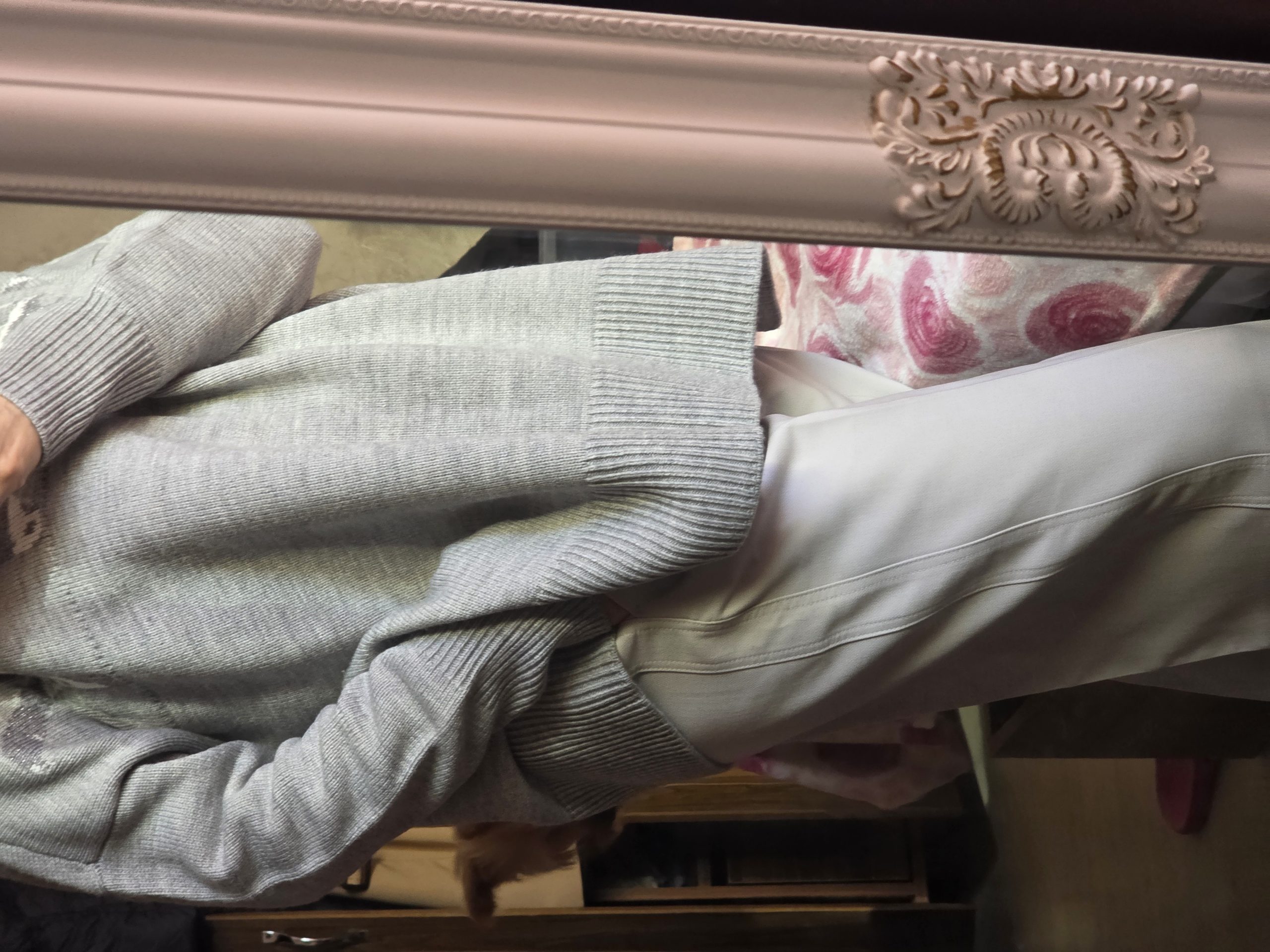 Новый джемпер “DKNY”