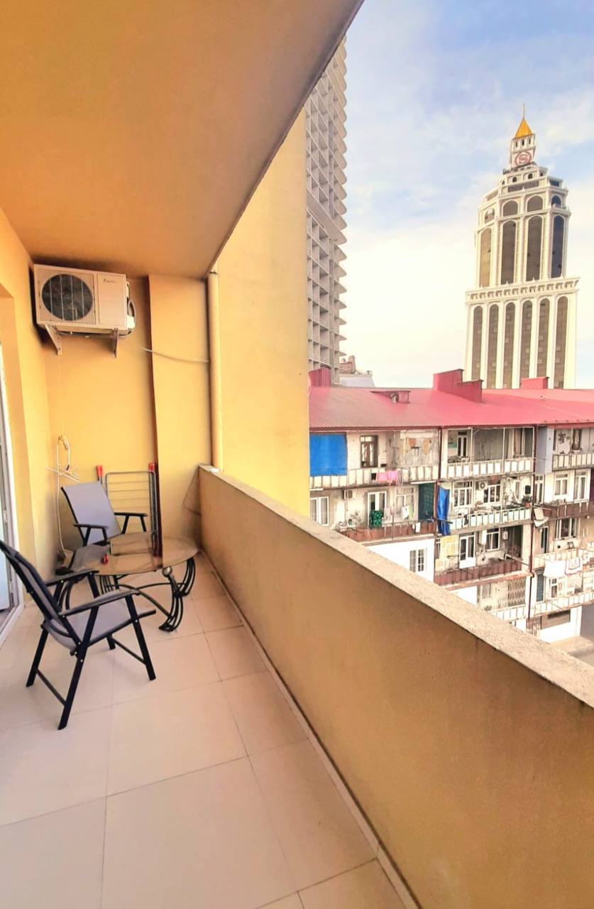 Сдам 1+1 с хорошим видом