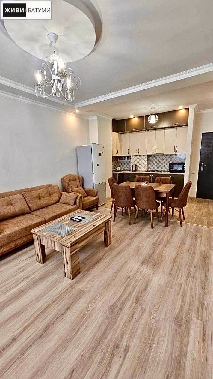 Сдам просторную квартиру 1+1 рядом с VOX