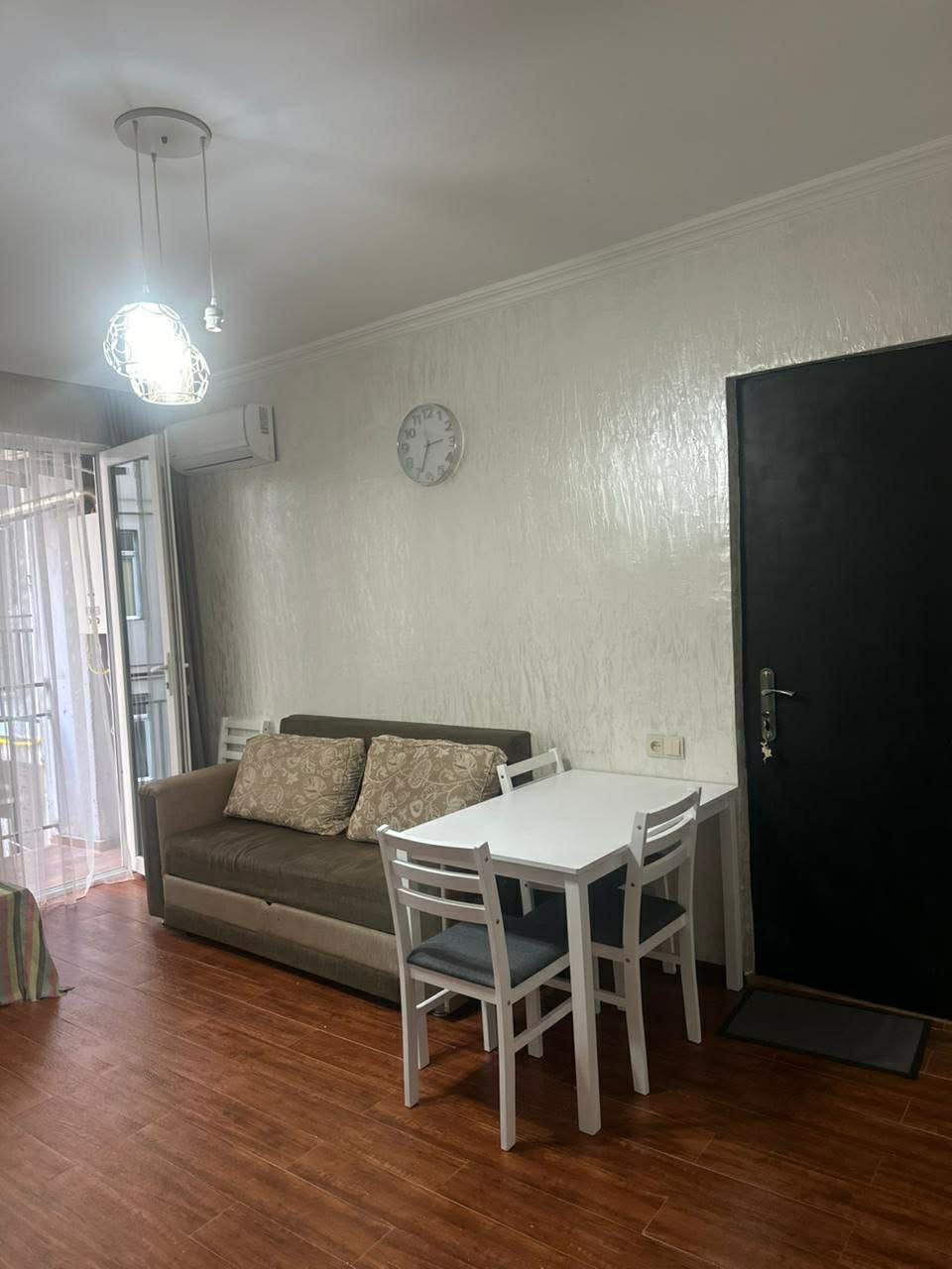 Сдается квартира 1+1 возле Парка 6 Мая