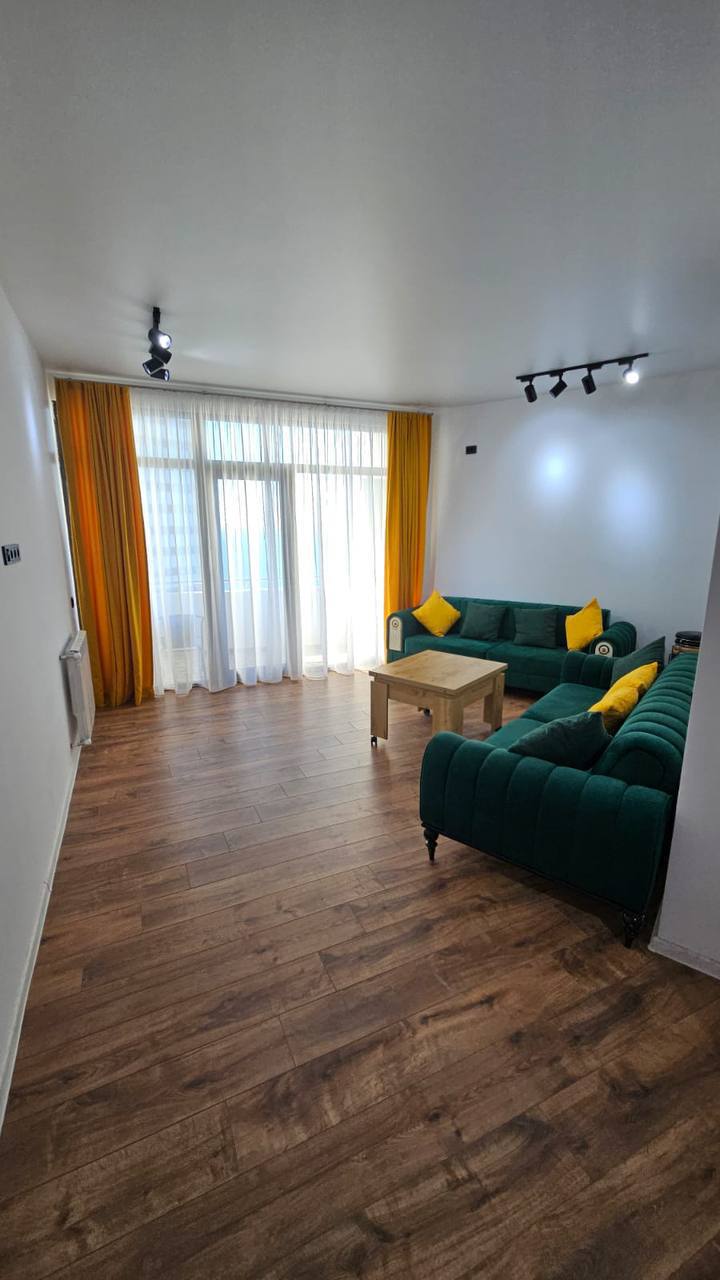 Cдам квартиру 1+1 в Батуми с видом на море