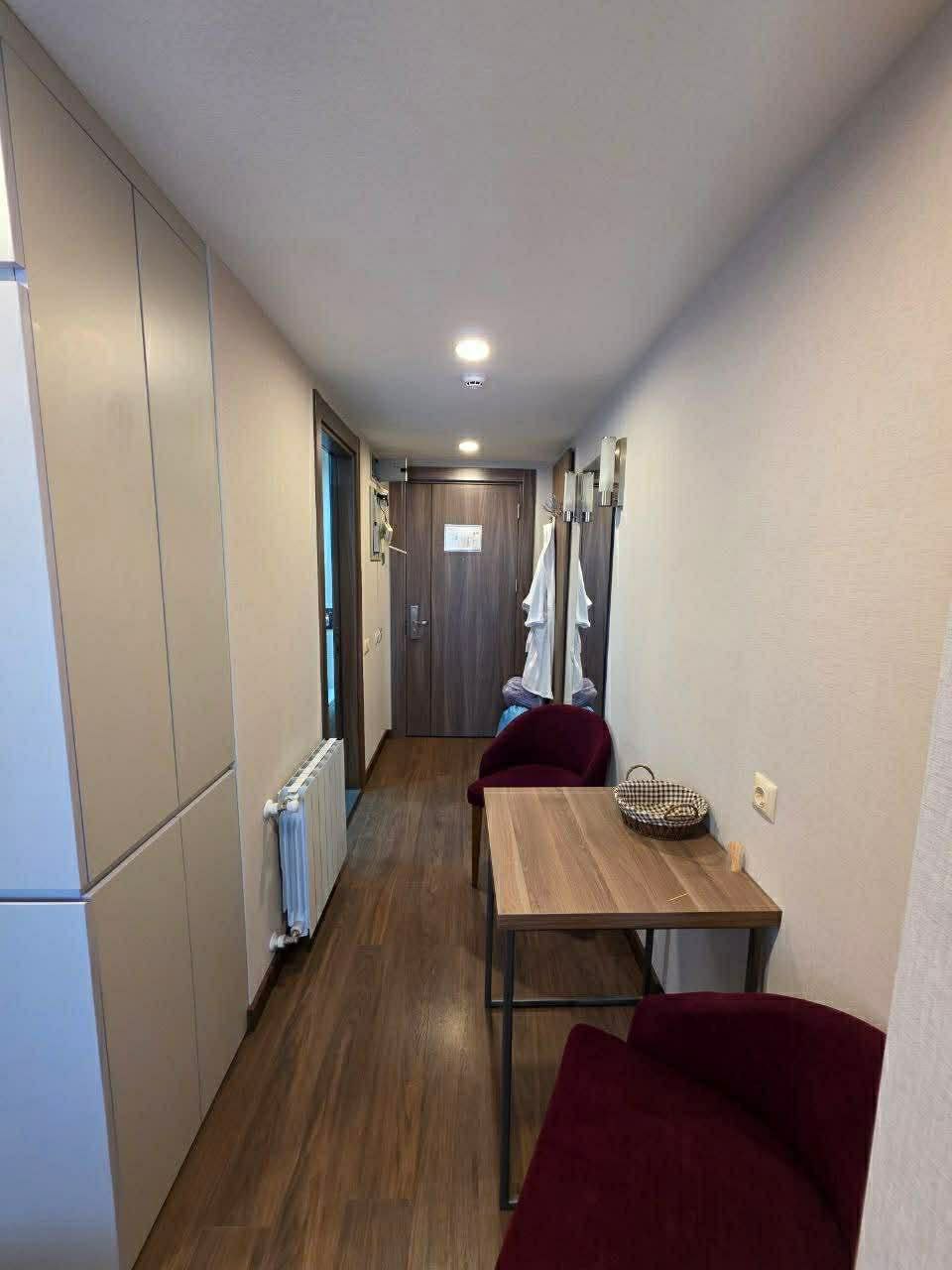 Сдам студию с новым ремонтом