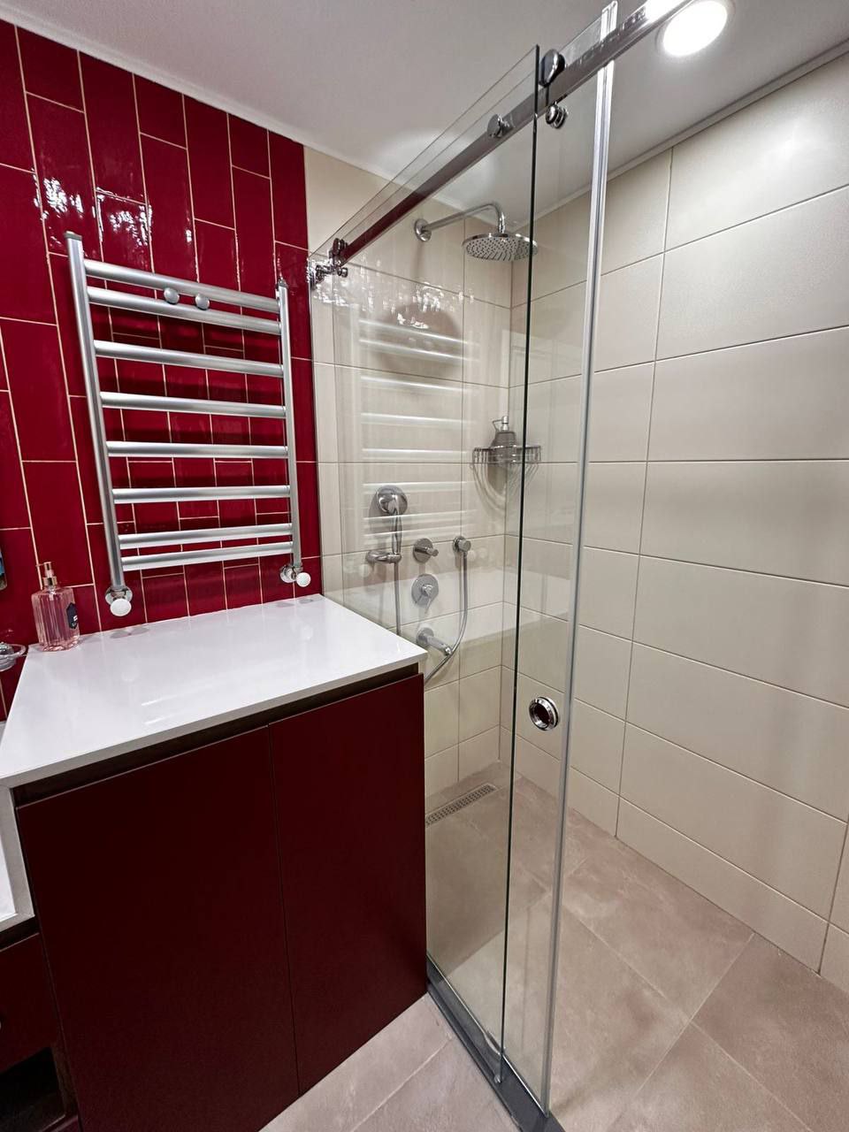 Сдам студию с новым ремонтом