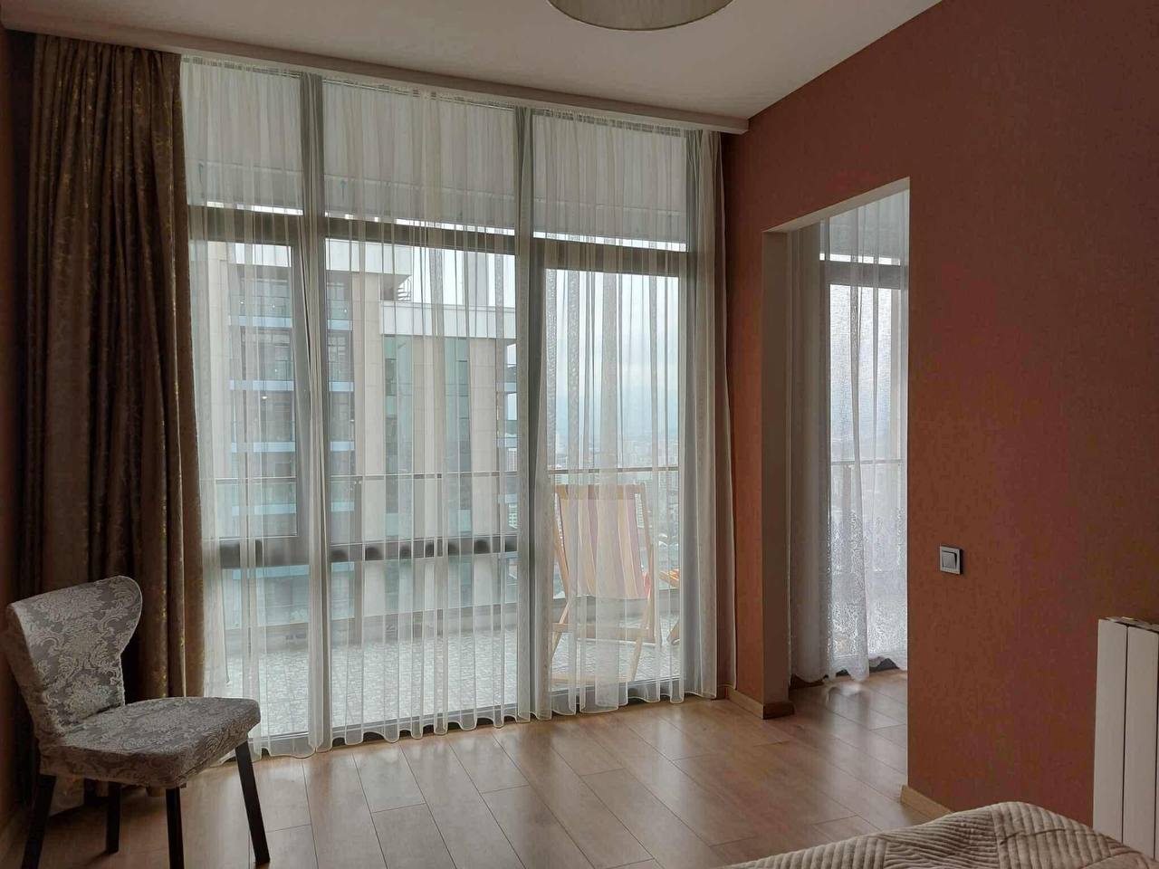 Сдам квартиру 1+1 в здании Black Sea Towers