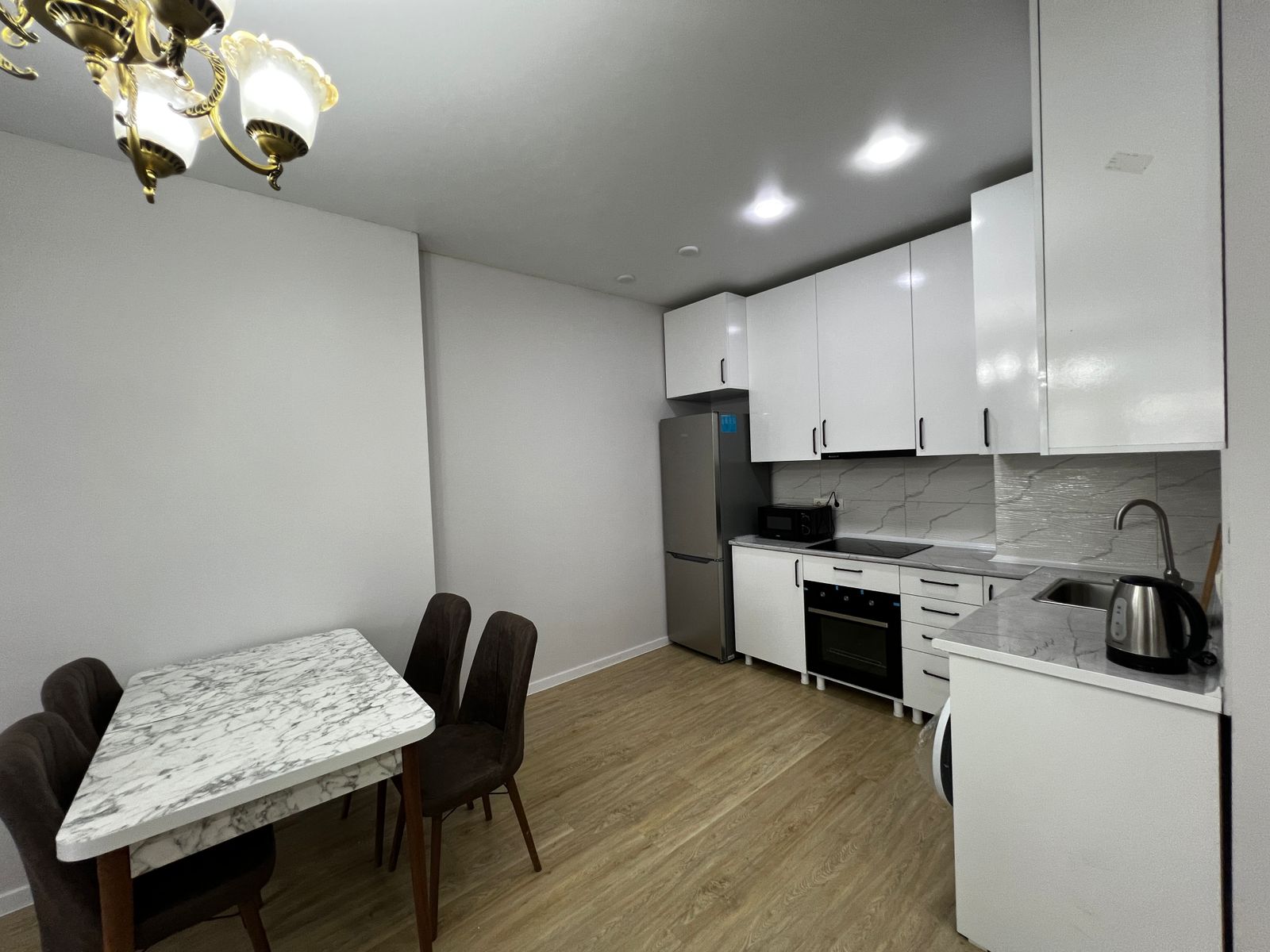 Аренда 1+1 64 м2 Аквамарин Резиденс