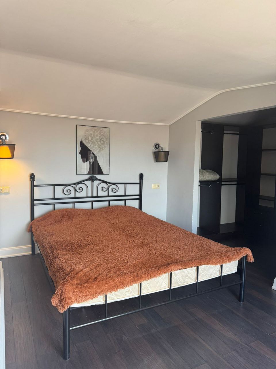 Сдам большой пентхаус-дуплекс в самом центре города